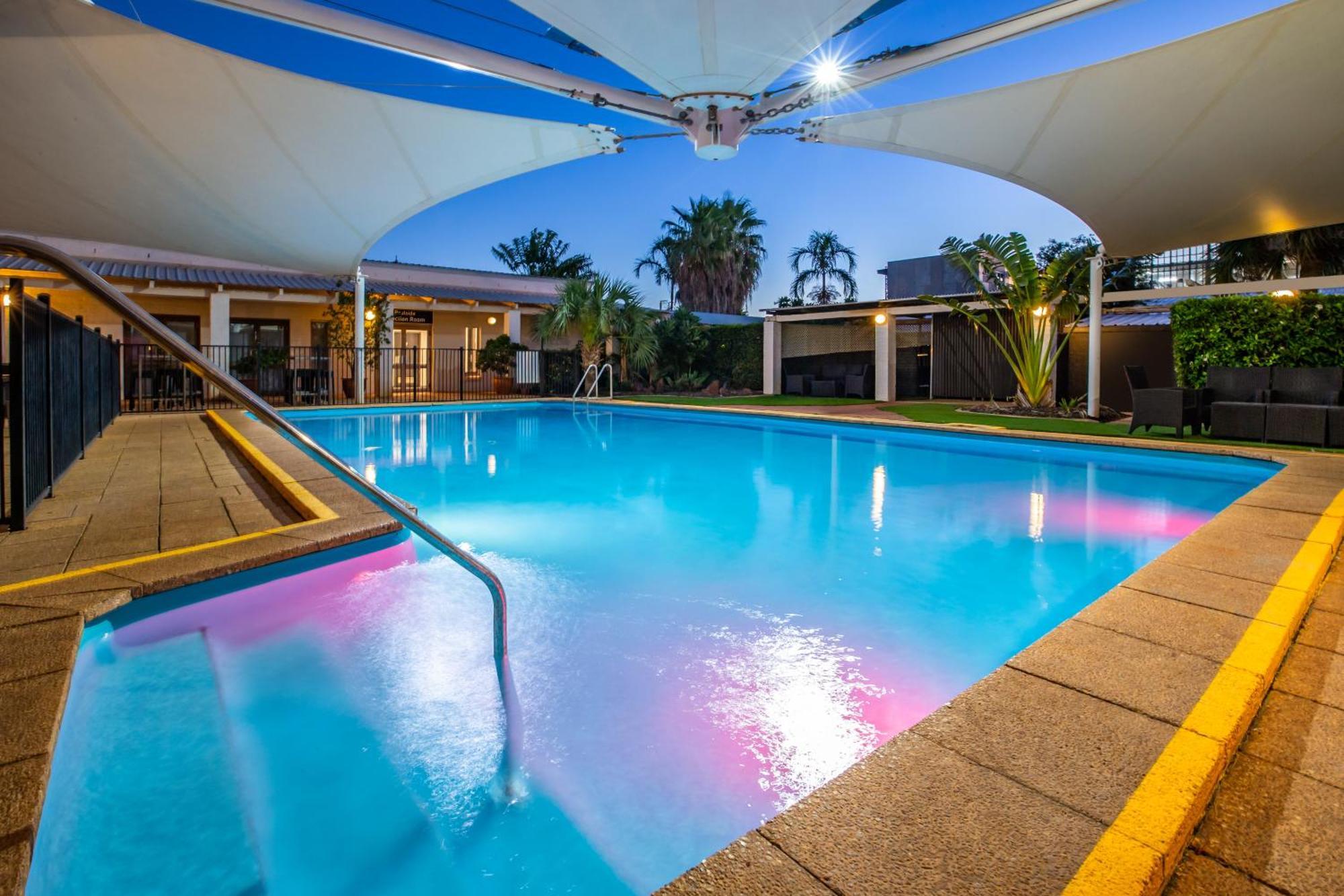 Hotel Ibis Styles Karratha Esterno foto